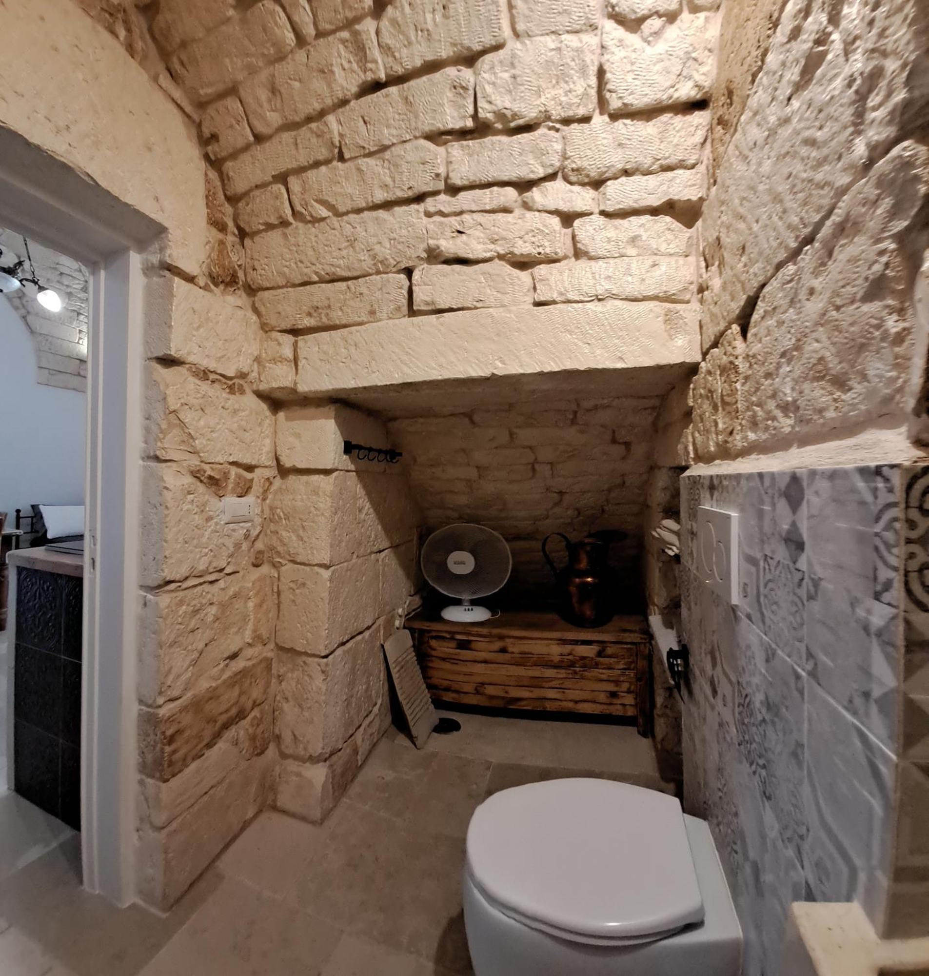 Petrakis House Hotel Ostuni Eksteriør billede
