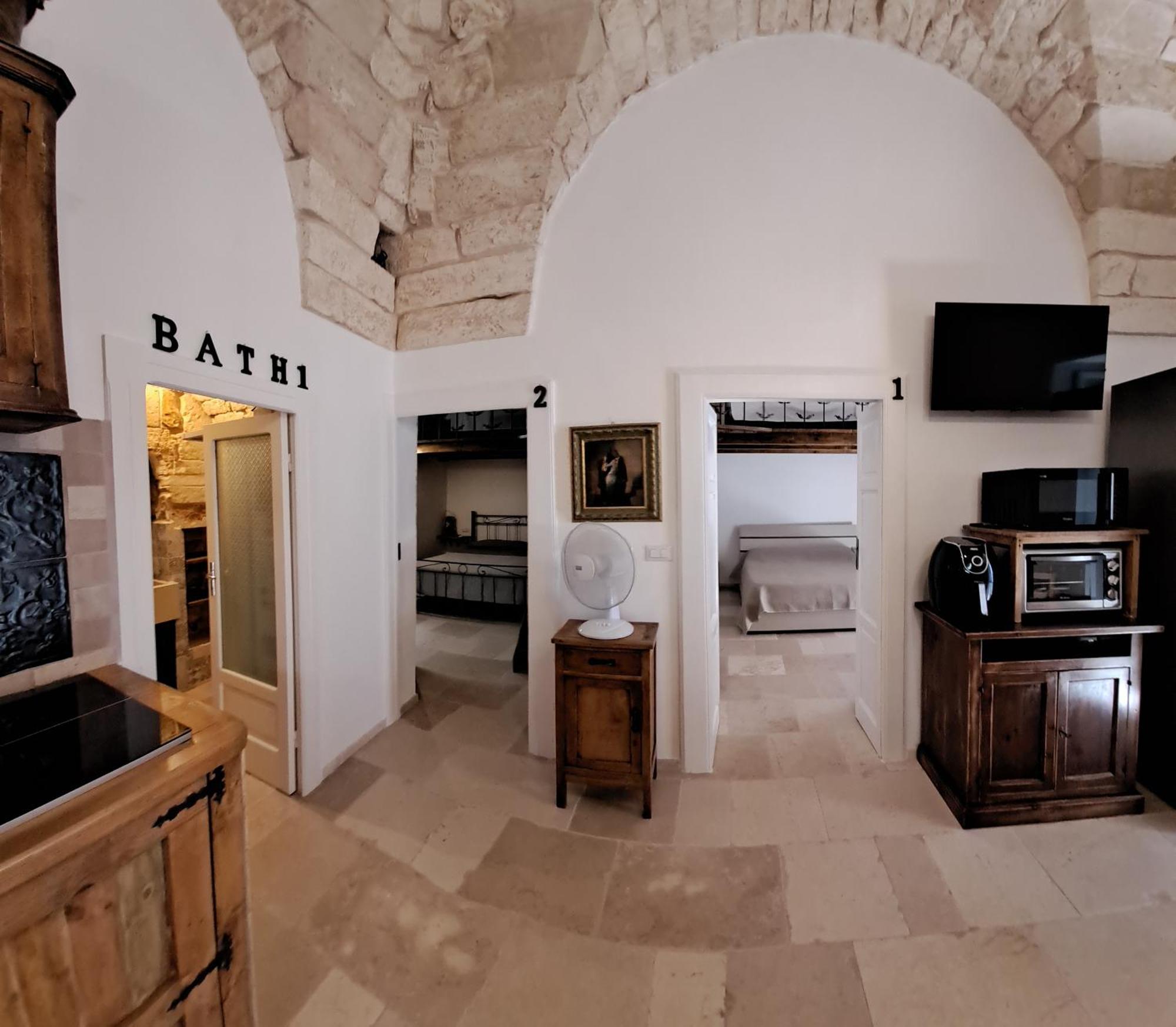 Petrakis House Hotel Ostuni Eksteriør billede
